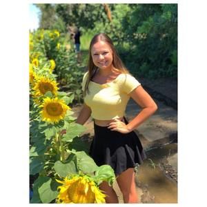 Meet your Posher, Daphne